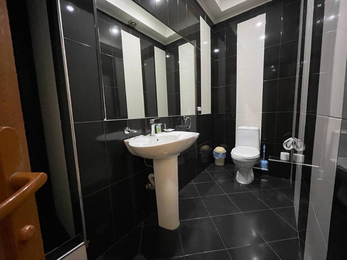 Olive Hotel Yerevan Luaran gambar