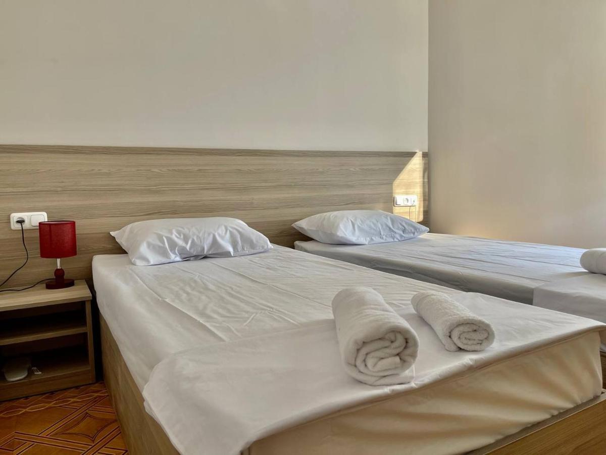 Olive Hotel Yerevan Luaran gambar