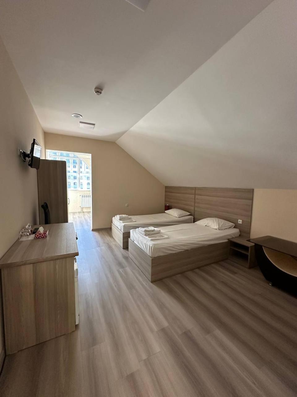 Olive Hotel Yerevan Luaran gambar