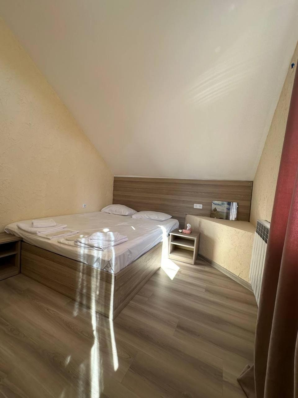 Olive Hotel Yerevan Luaran gambar