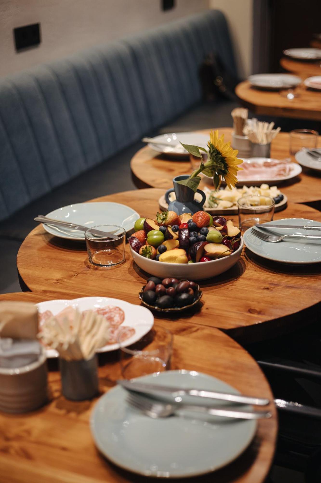 Olive Hotel Yerevan Luaran gambar